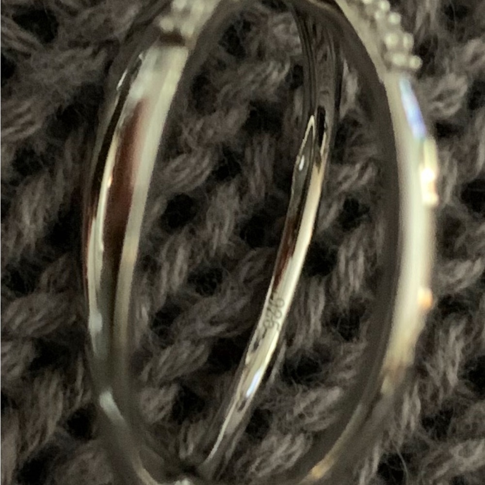 Sterling Silver (925) Crisscross Ring - Picture 4 of 4